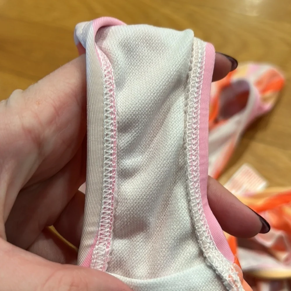 Cat and jack 4 t girl one piece bathing suit EUC
